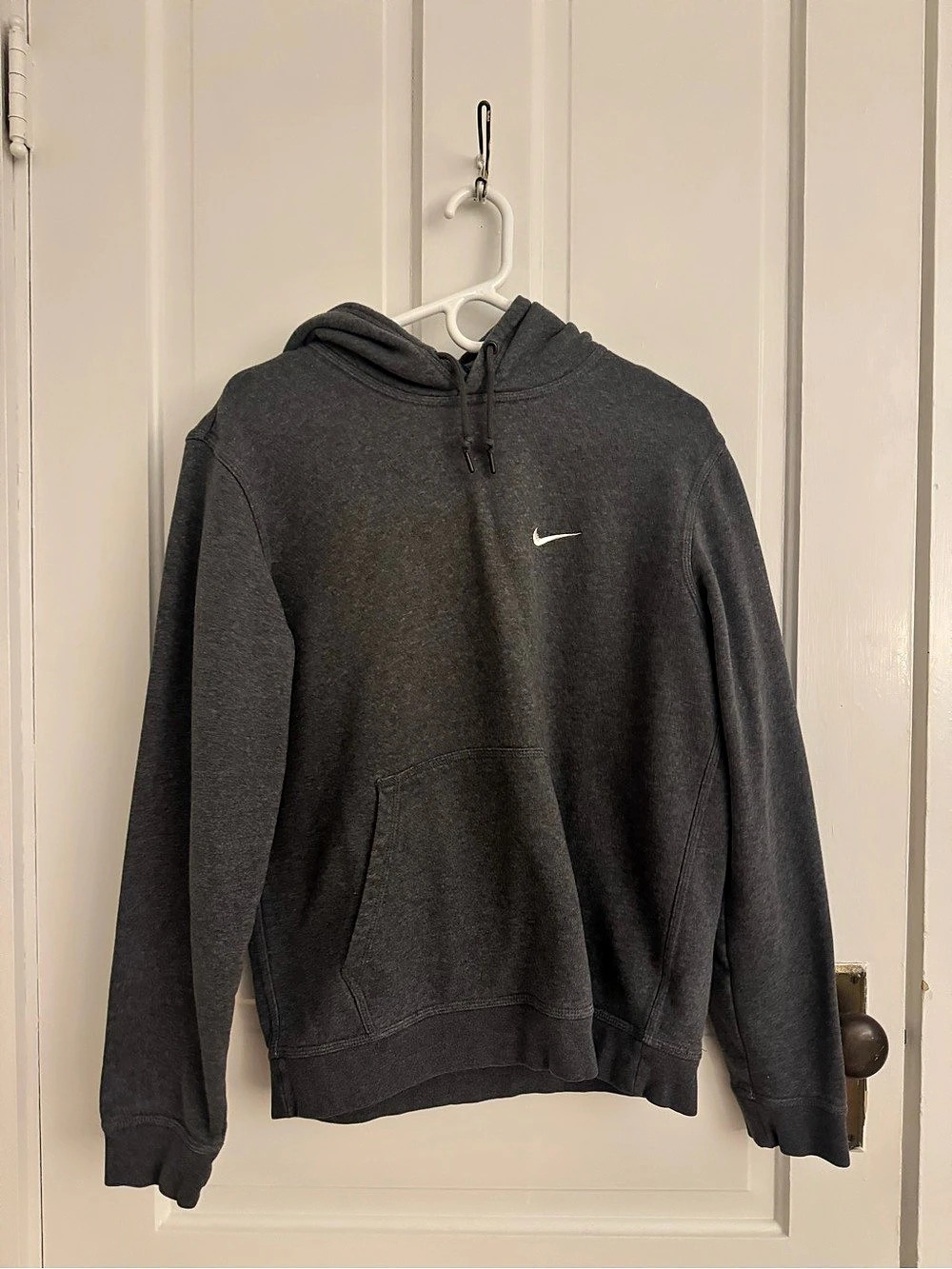 Nike Club Fleece Pullover Hoodie Gray Size Medium